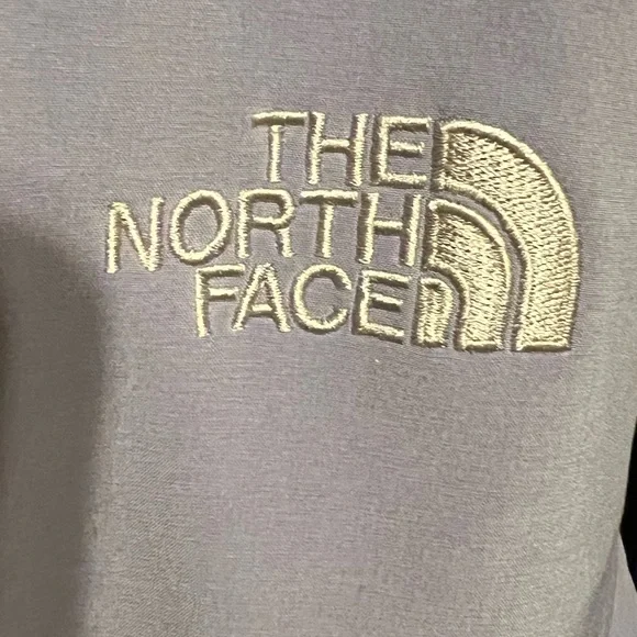 SOLD Women’s The North Face Apex Bionic Soft Shell Jacket - Picture 7 of 10